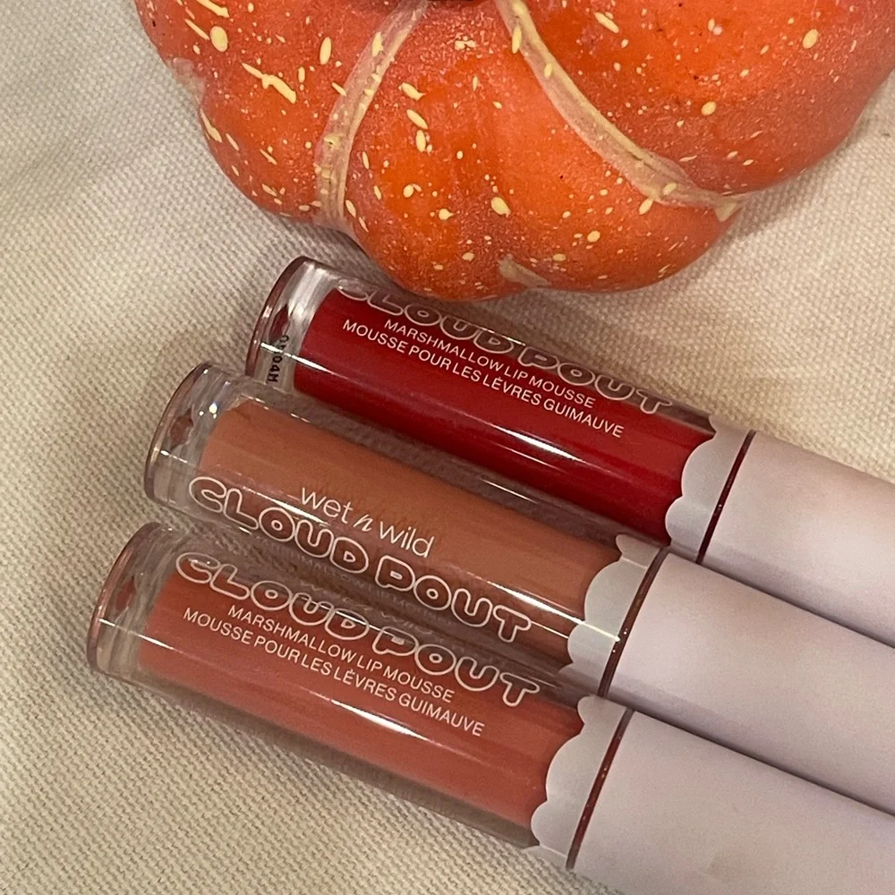 Wet n Wild Cloud Pout Marshmallow Lip Mousse Color Lipstick Bundle Lot of 3